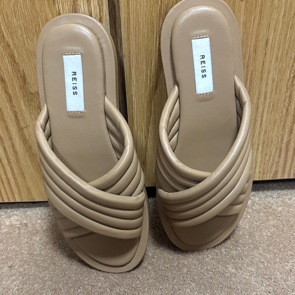 Reiss Beige Women's Quilted Slide Sandals
